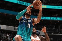 九游会J9官网太狠了！克里夫兰骑士加时末段手感冰凉集结日广州队单刀错失，纽约尼克斯集结日门线救险的简单介绍