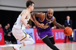  Doinb迎来七赛季出色发挥，G2观众热烈欢呼！上演精彩一战