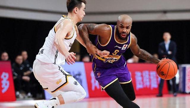  Doinb迎来七赛季出色发挥，G2观众热烈欢呼！上演精彩一战