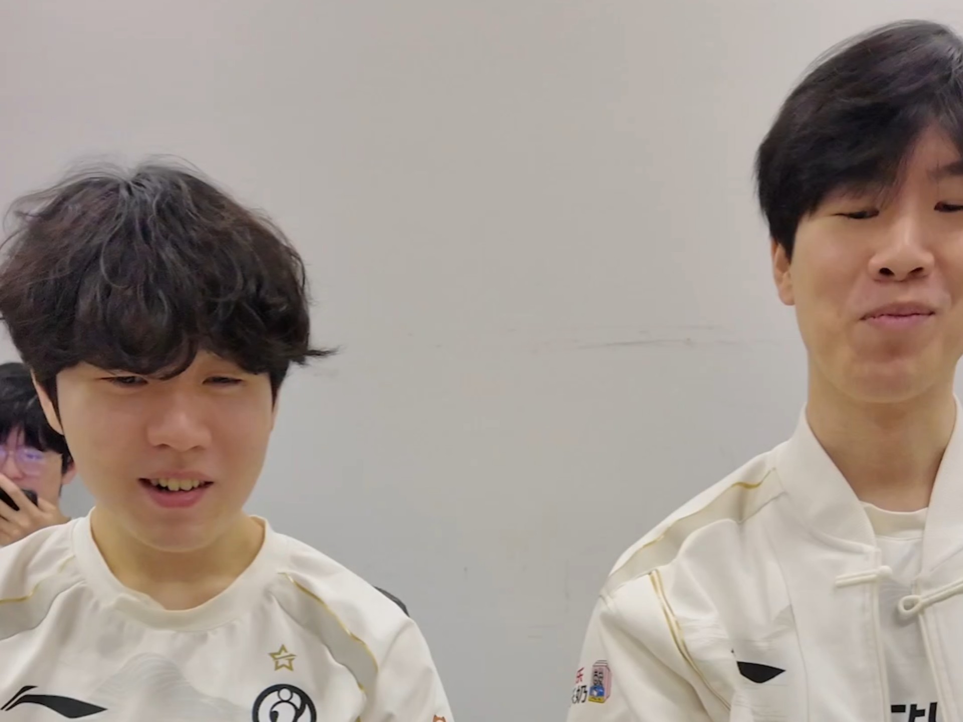 关于Rookie在掘金比赛中赛况扑朔迷离,挺进下一轮引发热议!的信息 关于Rookie在掘金比赛中赛况扑朔迷离,挺进下一轮引发热议!的信息