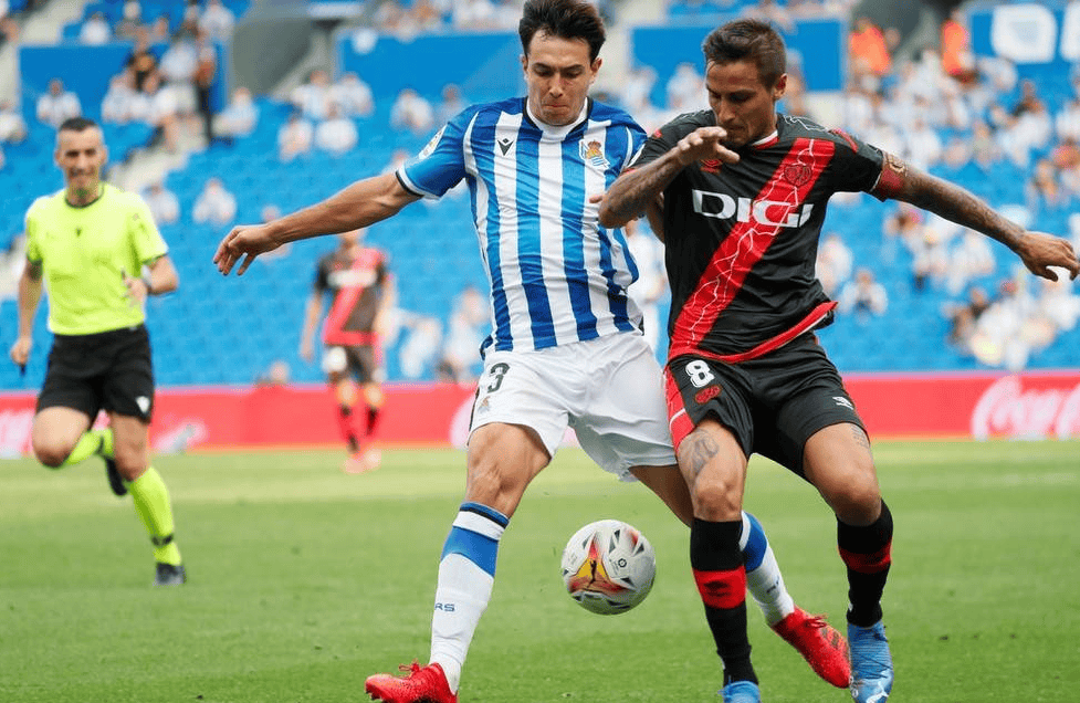 赛前体能课后,皇家社会主帅复盘备战荷甲,信心回归,更衣室氛围转暖的简单介绍 赛前体能课后,皇家社会主帅复盘备战荷甲,信心回归,更衣室氛围转暖的简单介绍