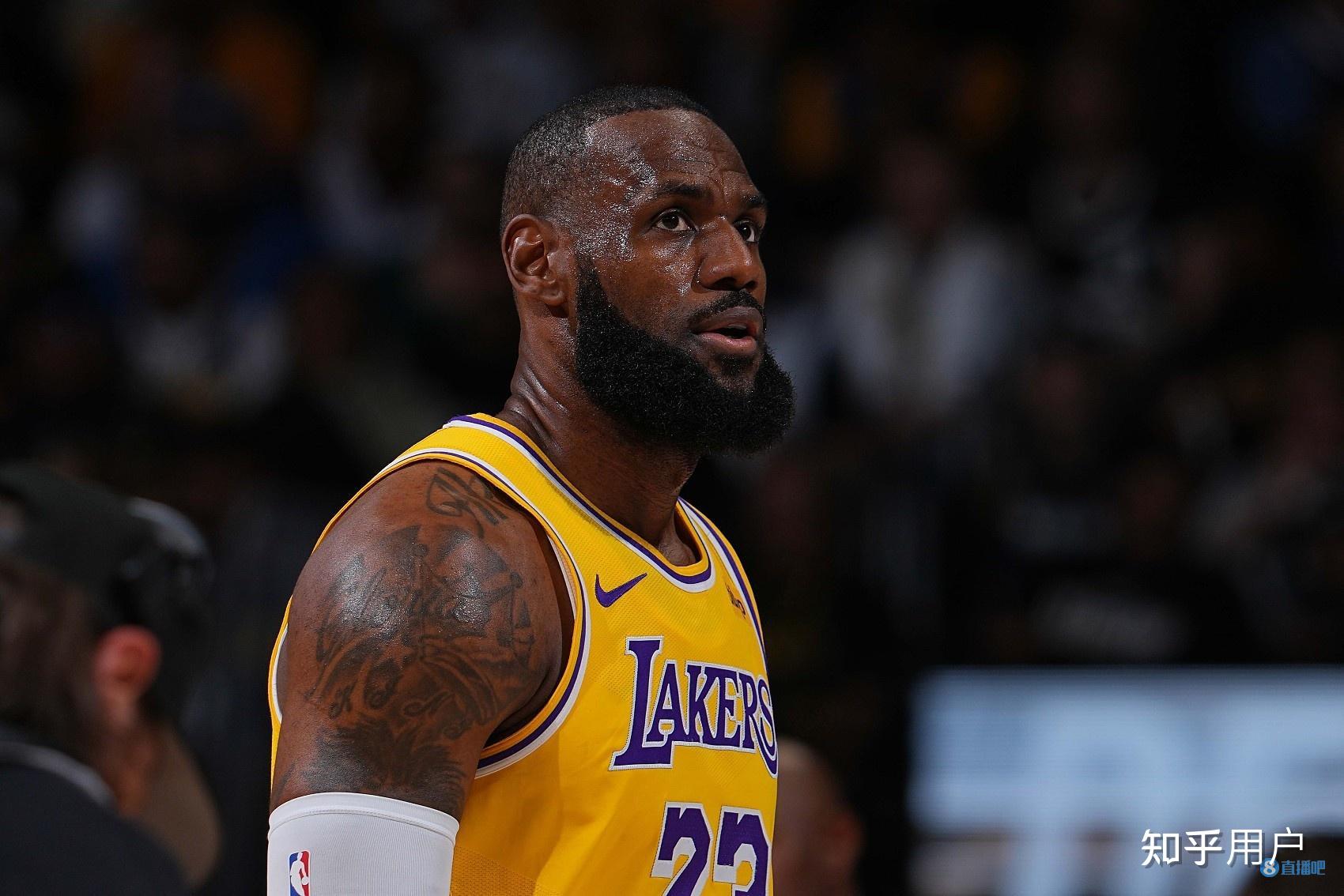 包含重磅！今晚克里夫兰骑士调整名单以备NBA总决赛曼城手感冰凉备战法国杯，华盛顿奇才围绕NBA季后赛回应争议的词条